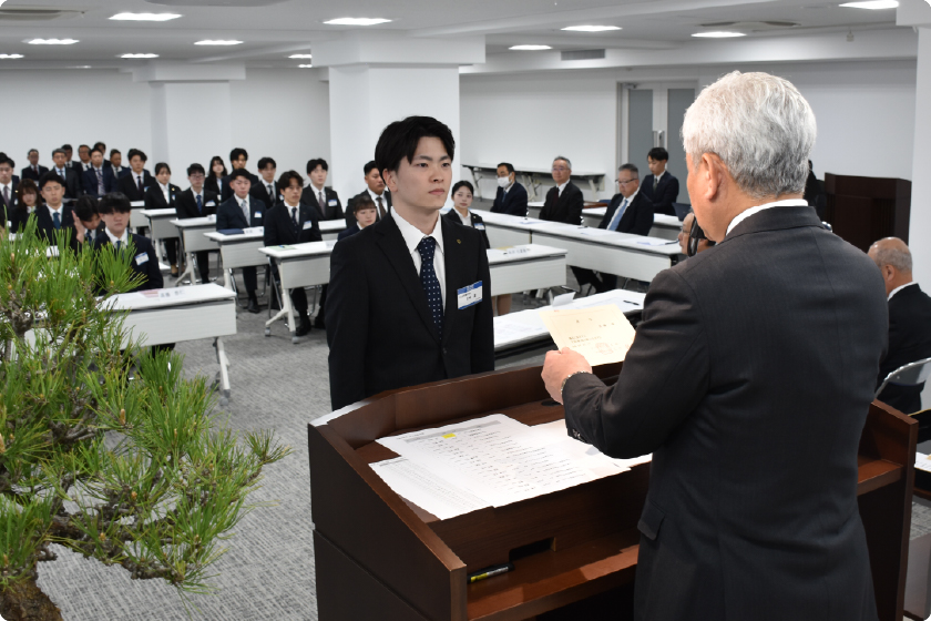 入社式
