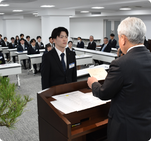入社式