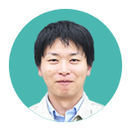 会社で働いている人が楽しく働いているか見た方が良いと思います。